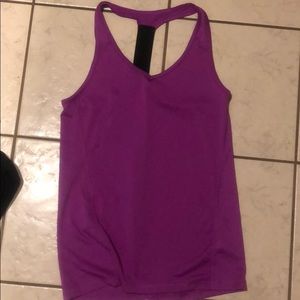 Workout tank top